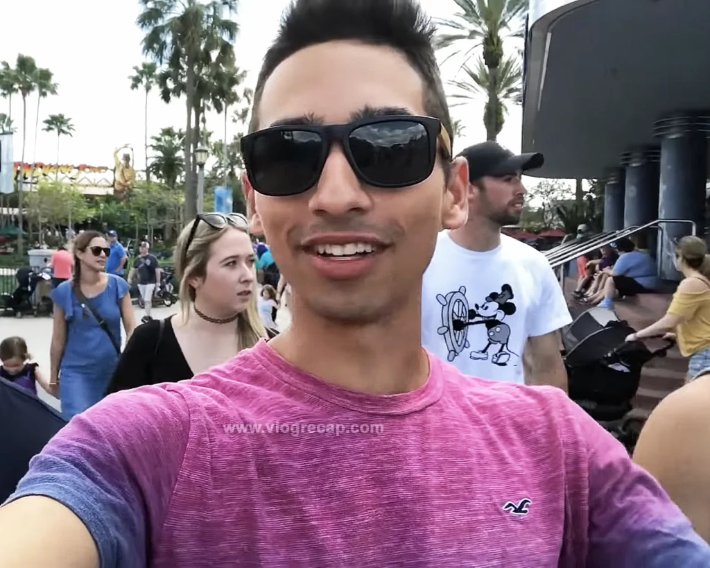 JoJo Crichton with Taylor and Austin Edwards at Disney's Hollywood Studios