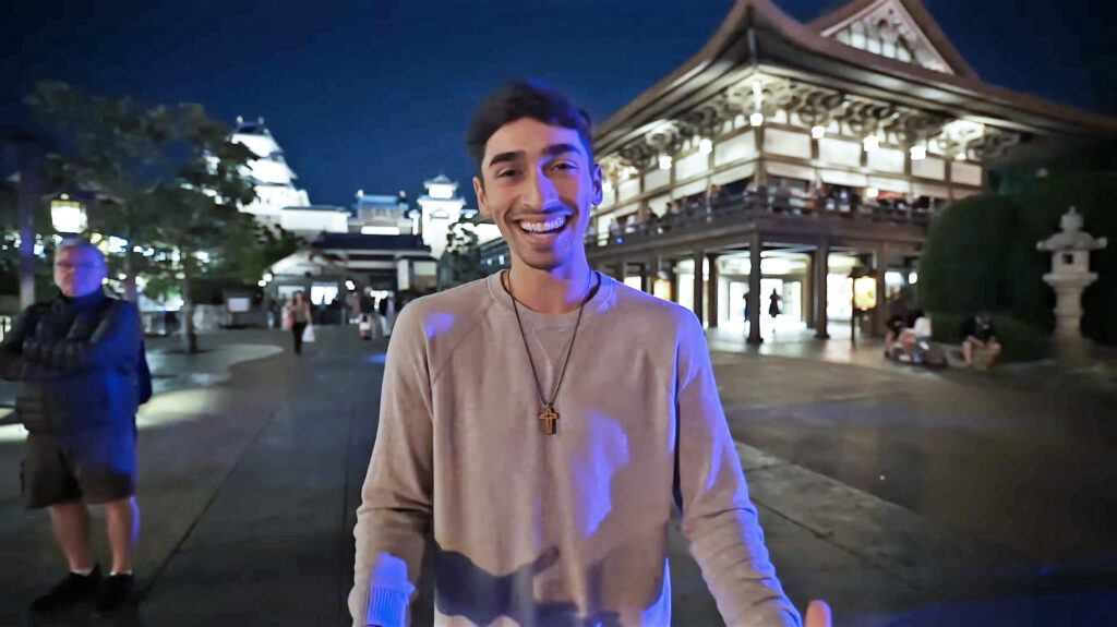 JoJo Crichton of JoJo's World at Epcot Japan Pavilion