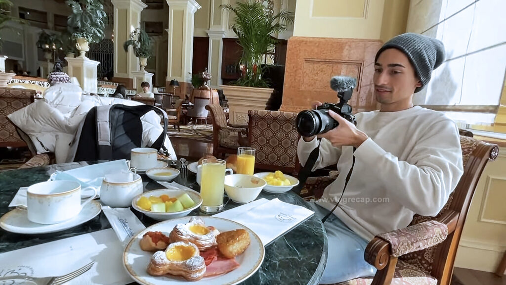 JoJo Crichton eating breakfast at Dreamers Lounge