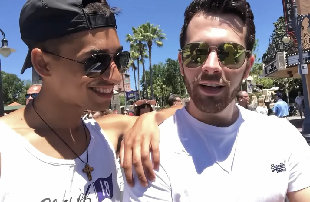 JoJo Crichton tells Kyle Pallo he loves him