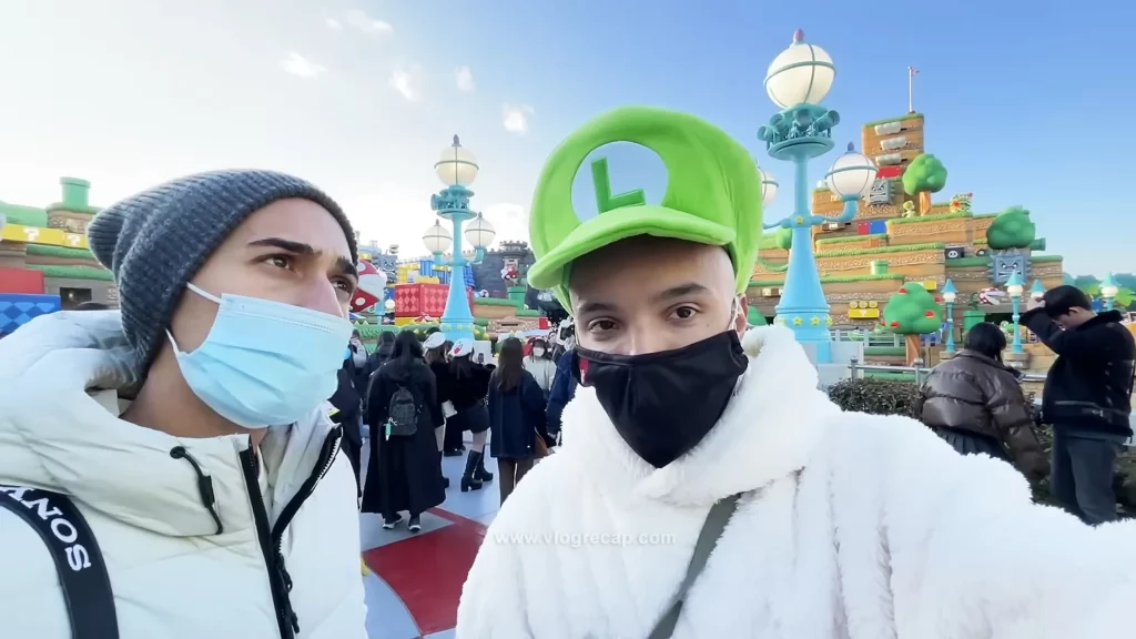 JoJo Crichton and Jete Jeter at Super Nintendo World in Japan