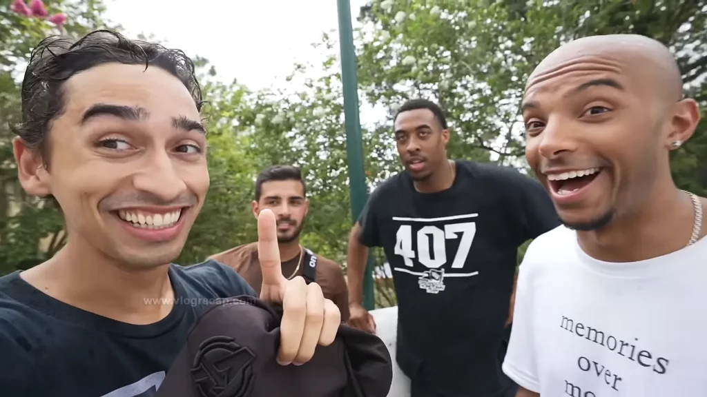 JoJo Crichton, Kevin Mendez, Jamari Jefferson, and Jete at SeaWorld, Orlando. 