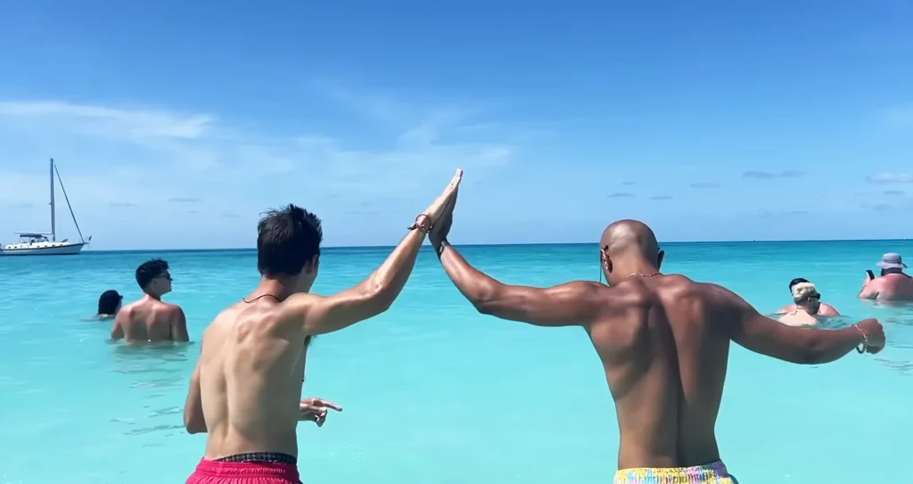 JoJo Crichton and Jete (Jason Jeter, aka showmelovejete, at the beach in Bimini