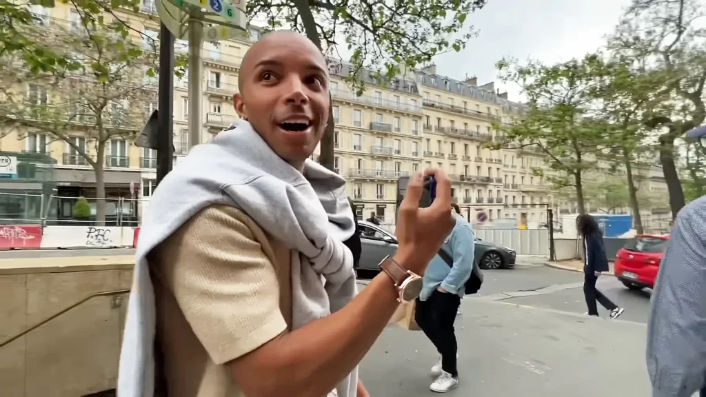Jete (Jason Jeter, aka showmelovejete)  in Paris France
