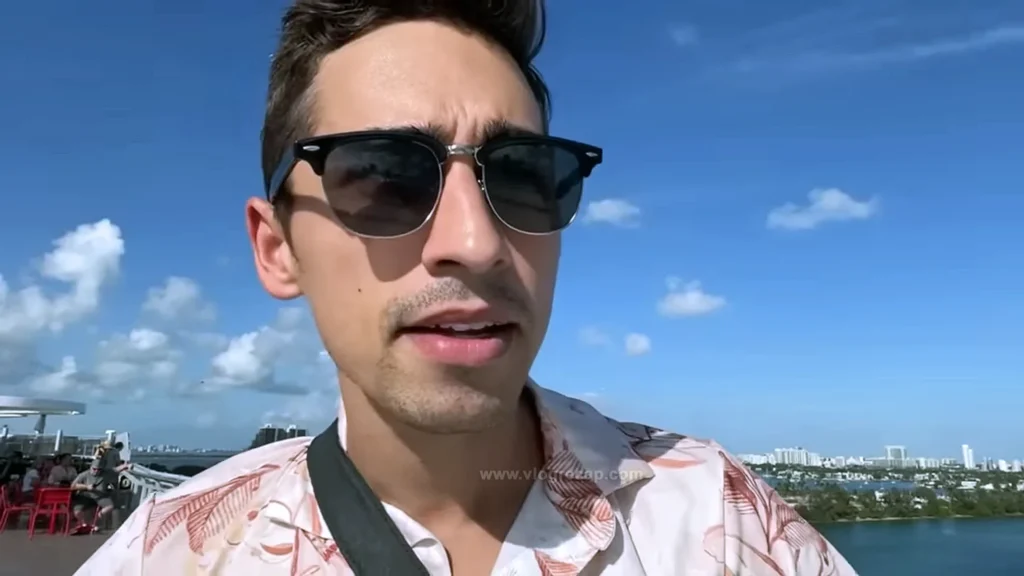 JoJo Crichton on Scarlet Lady cruise ship