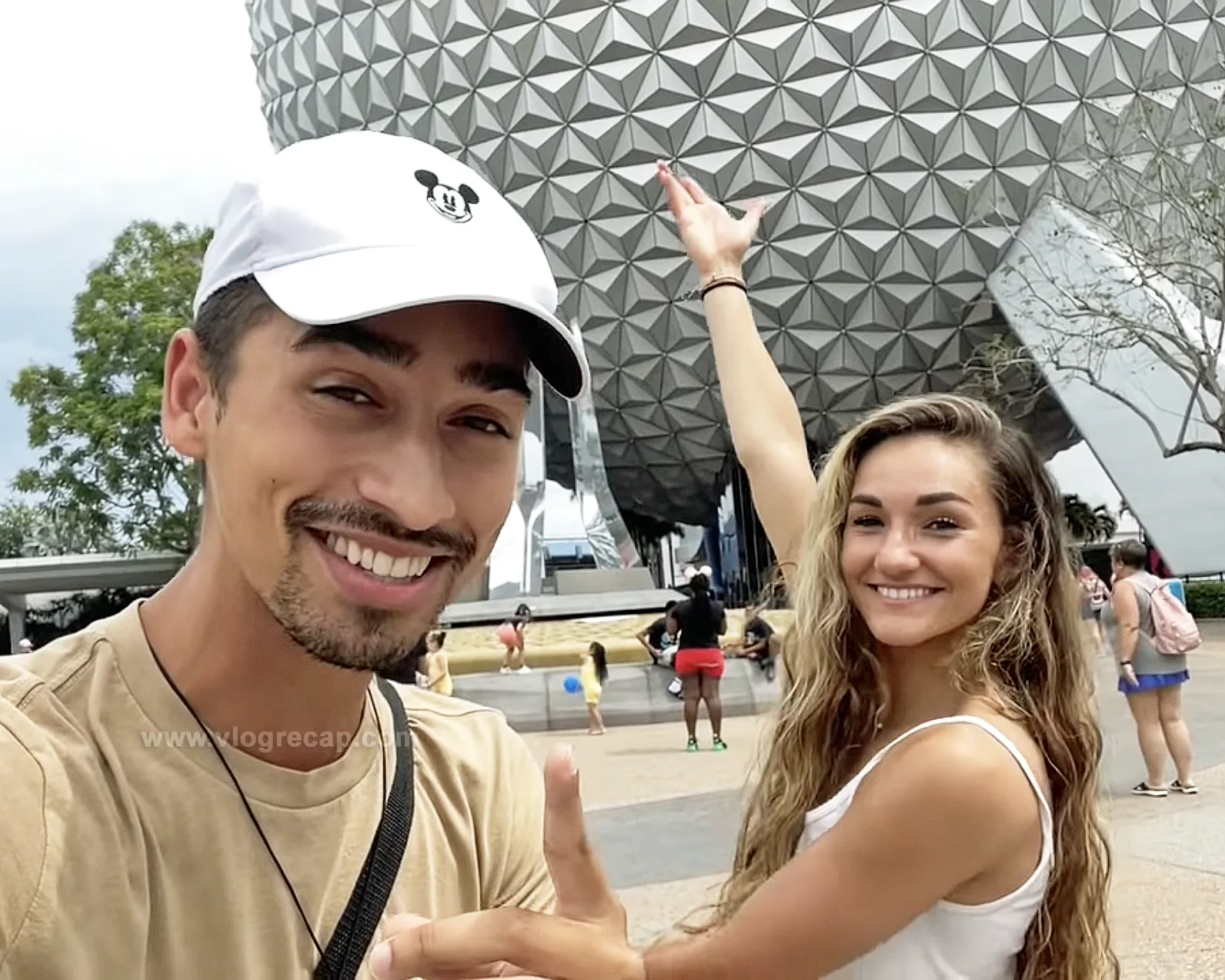 JoJo’s World: Epcot with Mel
